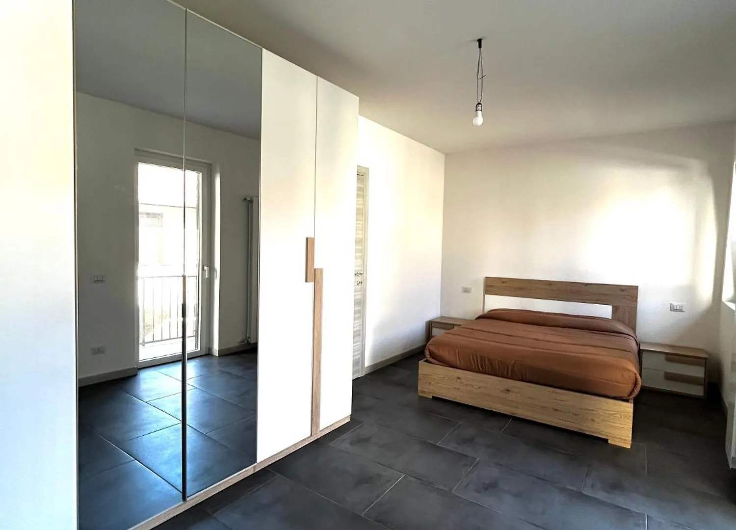 Cardahouse Bilo Cogliate Mb Lejlighed